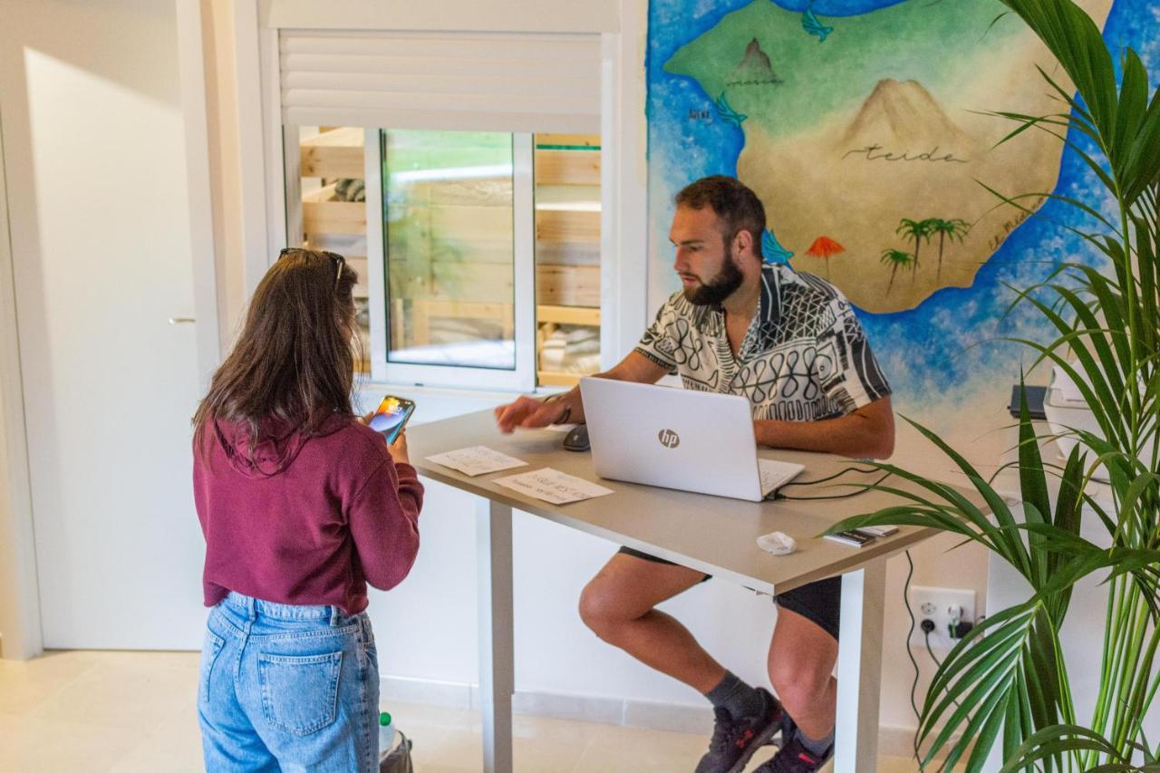 Duque Nest Hostel 阿德耶 外观 照片