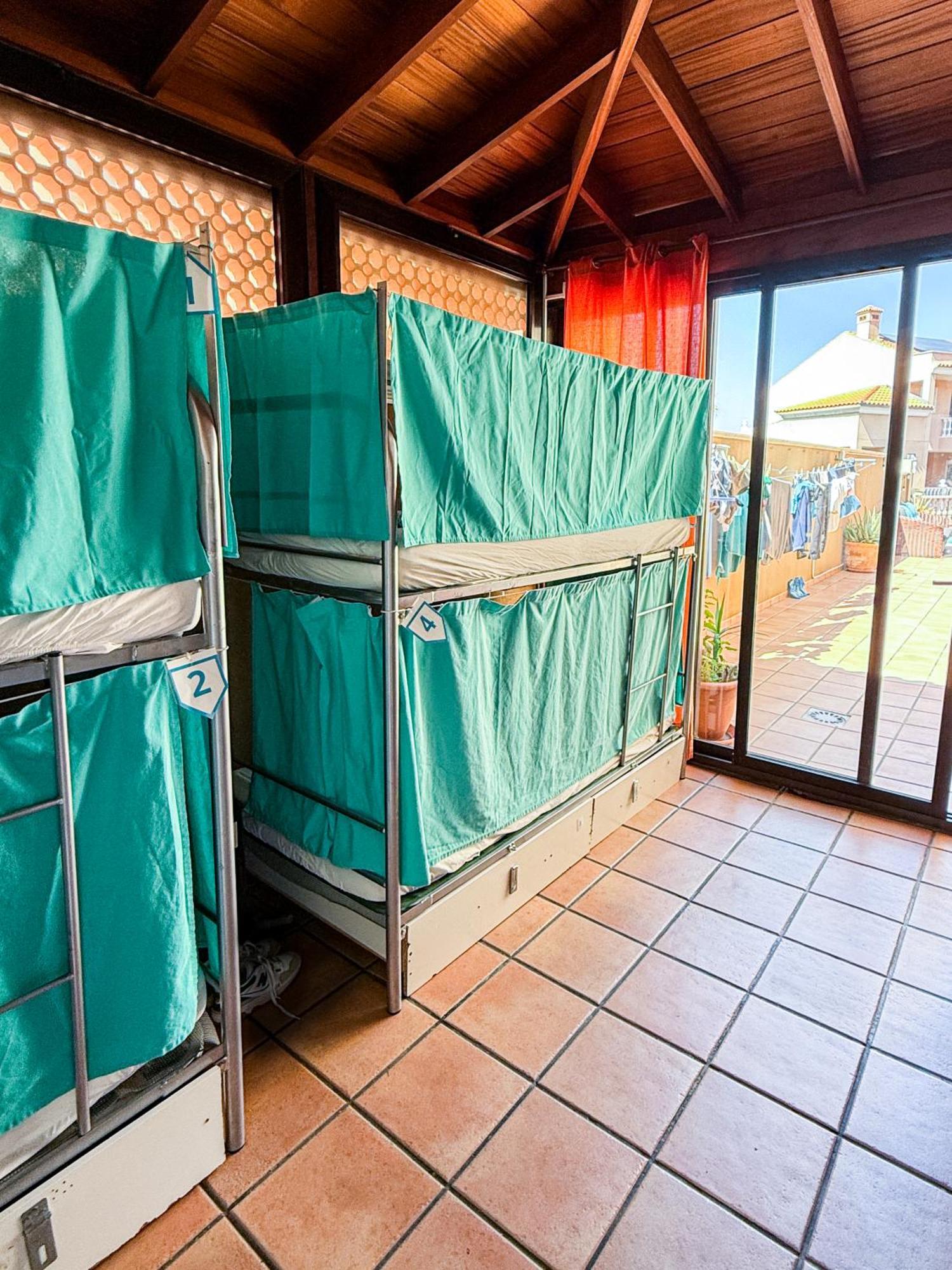 Duque Nest Hostel 阿德耶 外观 照片