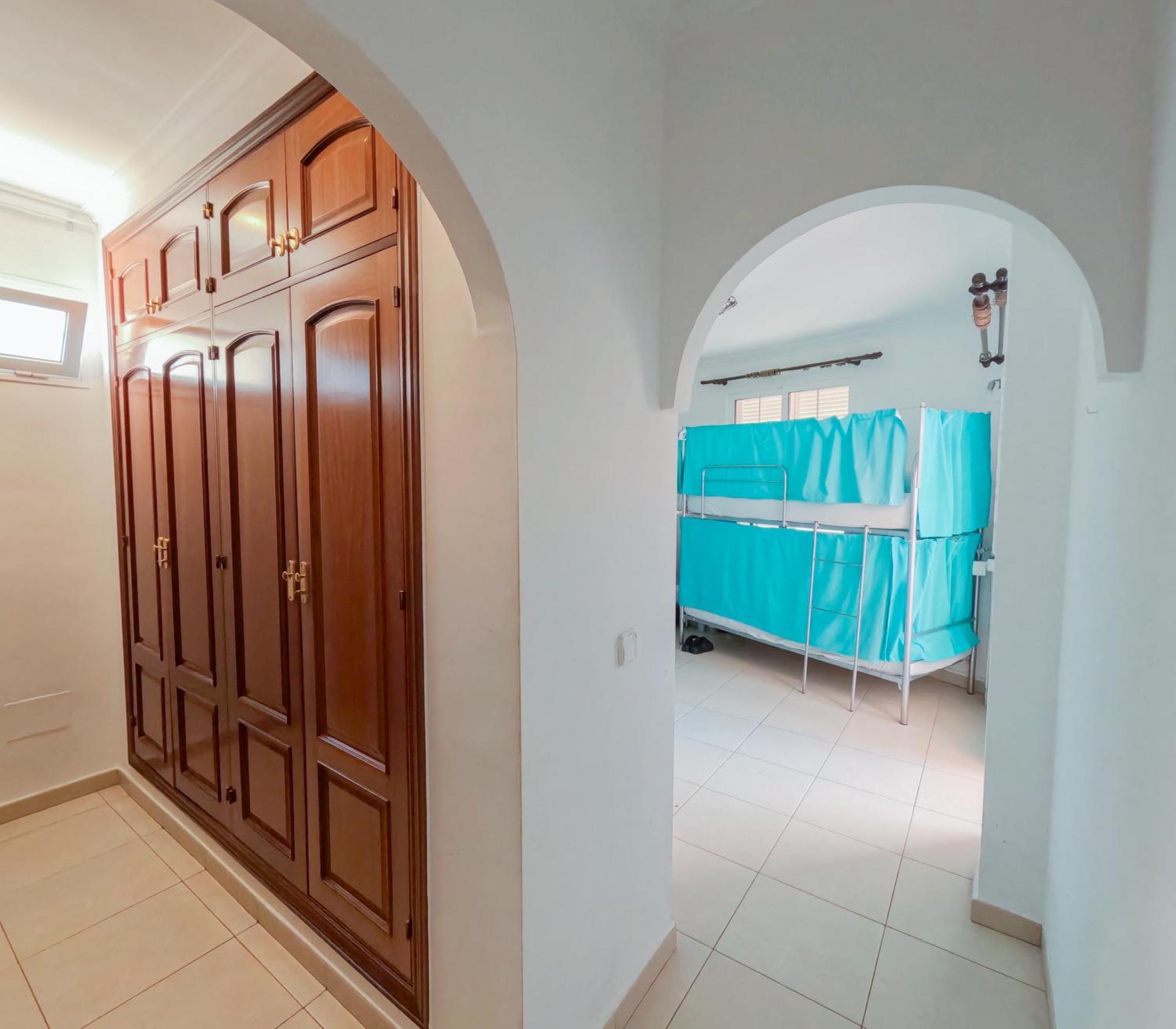 Duque Nest Hostel 阿德耶 外观 照片